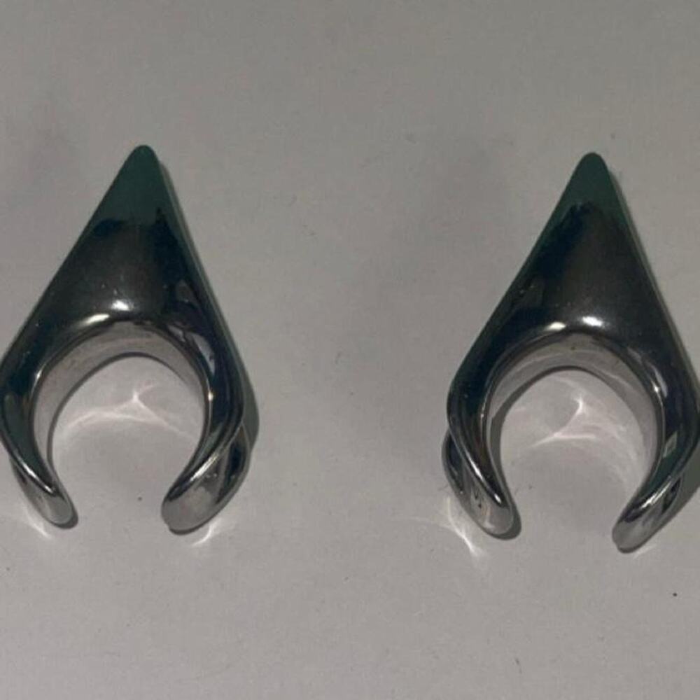 Silver metal Gauges 16G